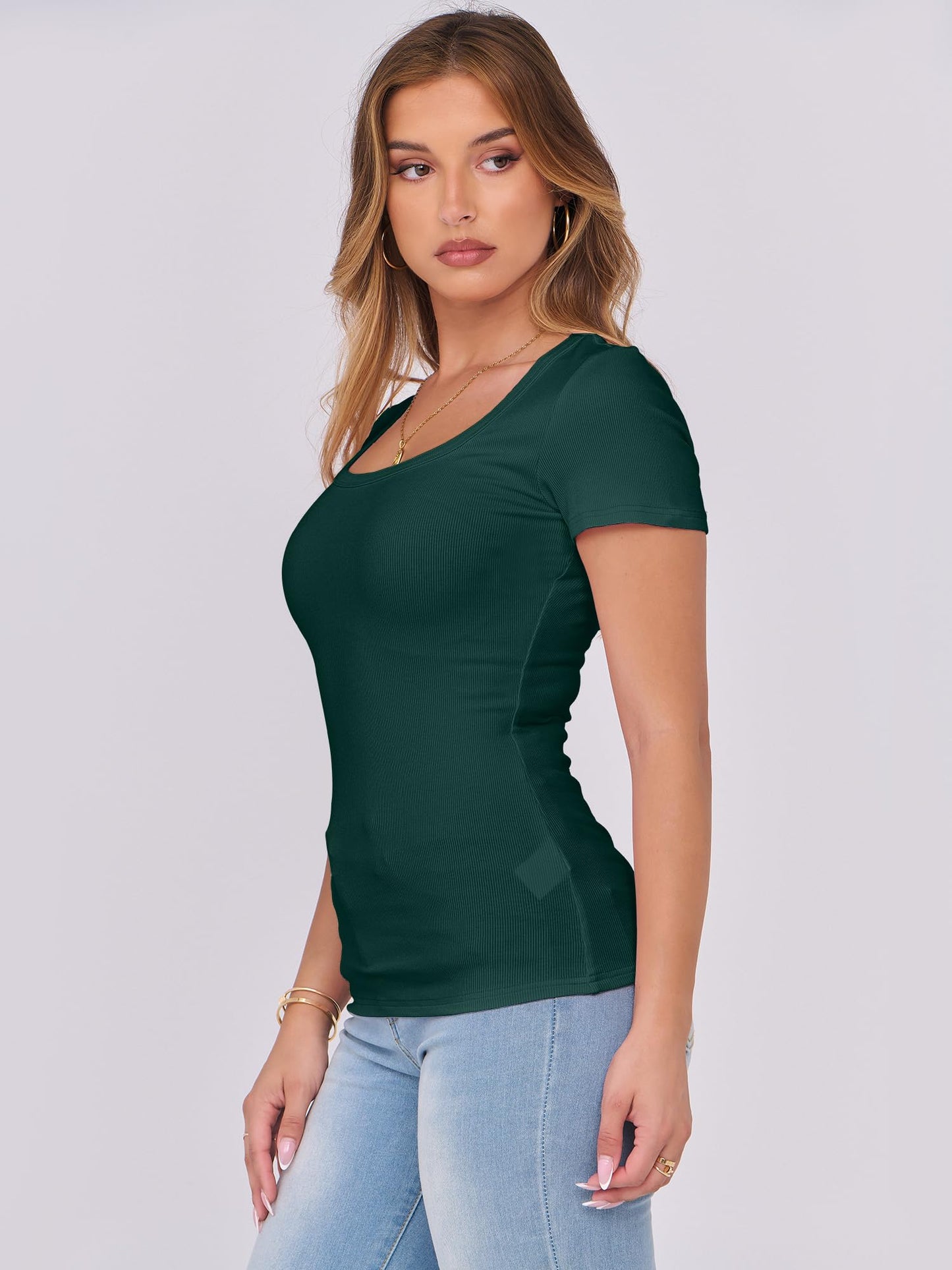 LUNIRO Women's Short Sleeve Tops Casual Scoop Neck Ribbed Knit Slim Fitted Basic Tee Shirts 2025 Summer Trendy Outfits